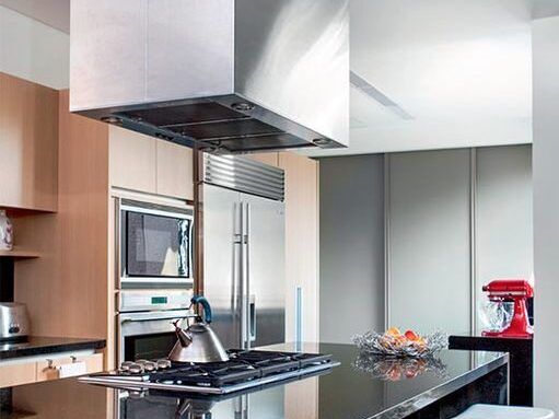 Range hood size