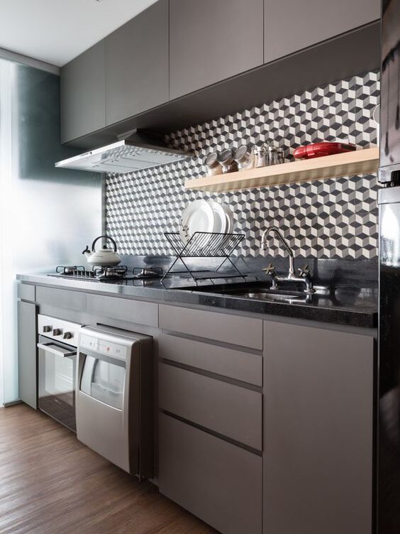 I-shaped custom kitchen countertop with white tile backsplash