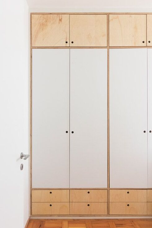 wardrobe doors with little round holes replacing handles